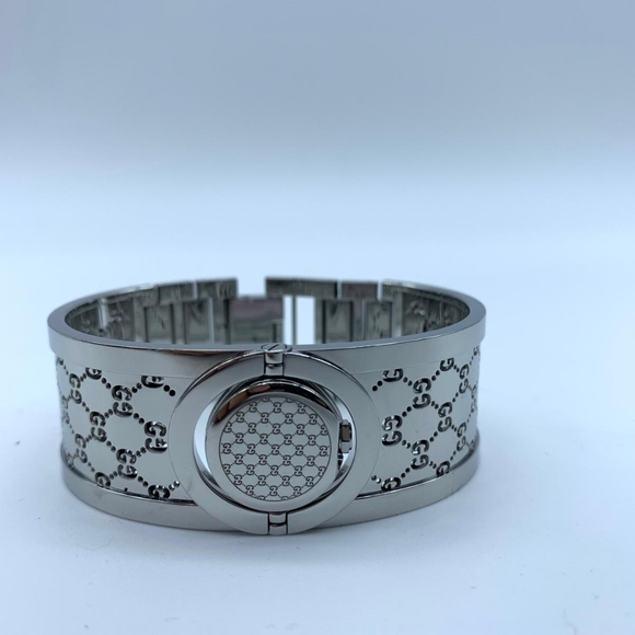 100% Authentic Gucci Watch Womens YA112503 - Picture 9 of 10